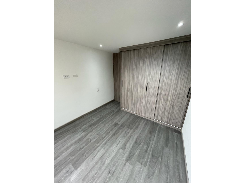 APARTAMENTO EN ARRIENDO EN SAN ANTONIO — foto 5
