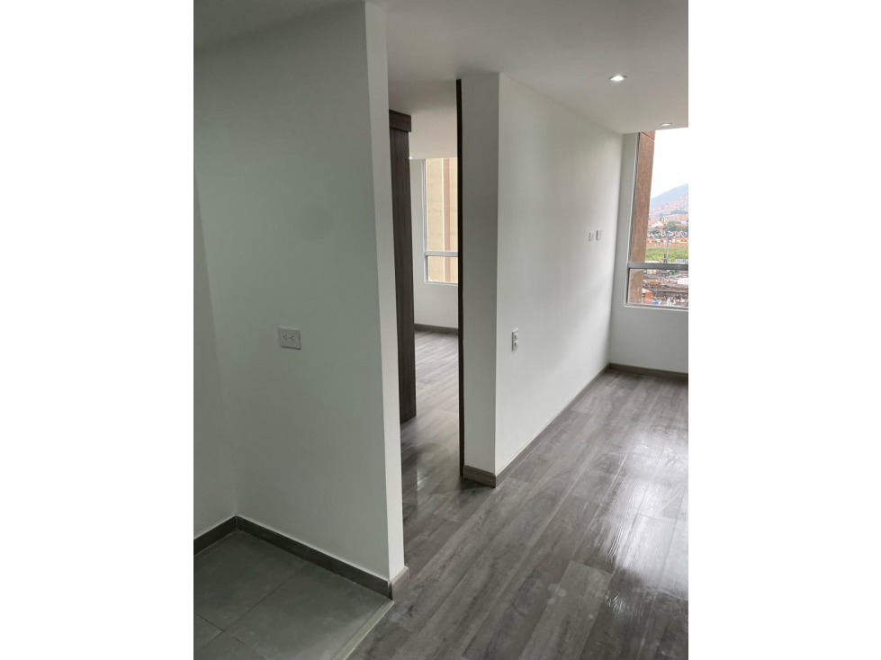 APARTAMENTO EN ARRIENDO EN SAN ANTONIO — foto 3