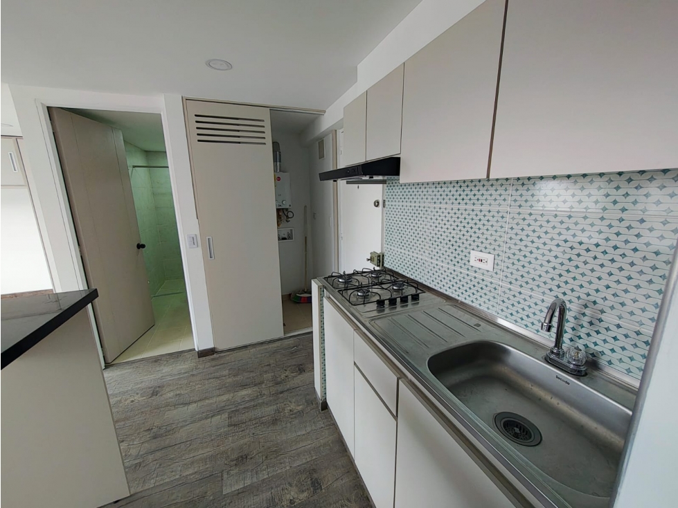 SE ARRIENDA APARTAESTUDIO TIPO LOFT EN AV AMERICAS CON AV 68 — foto 2