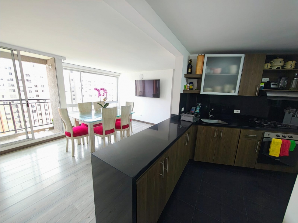 Apartamento en Castilla La Nueva I Kennedy, 87 m², Excelente Inversión — foto 5