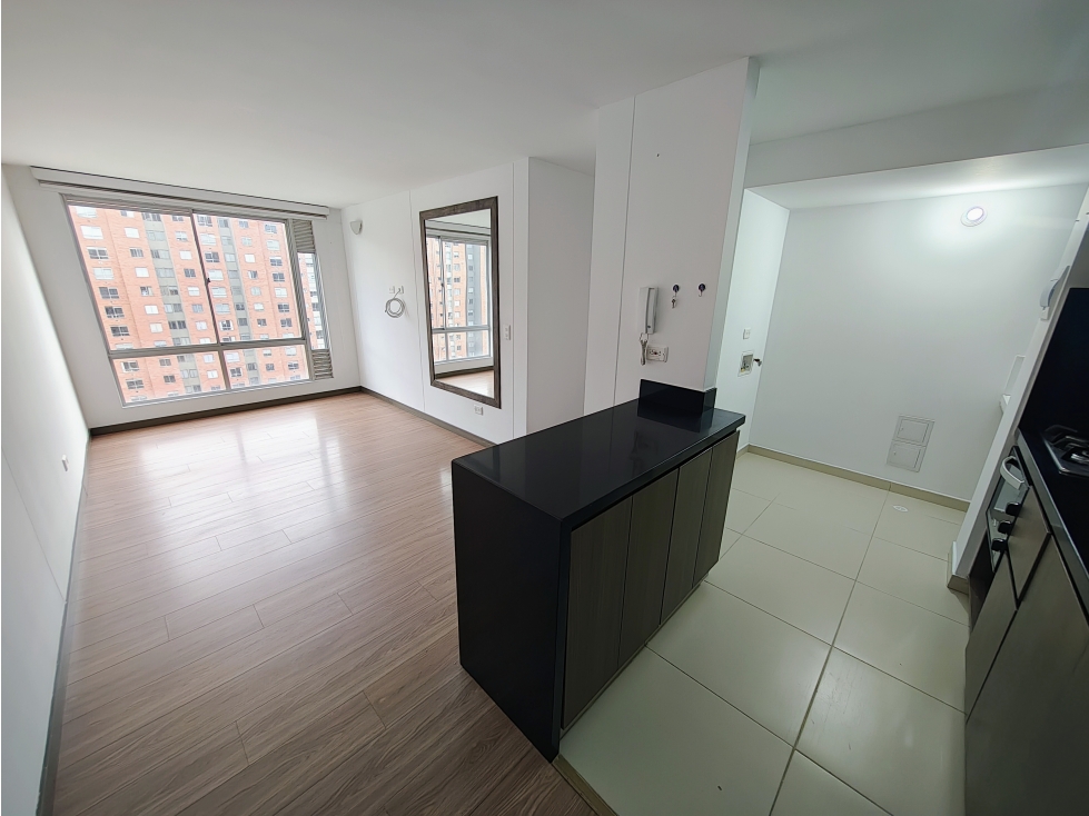 APARTAMENTO CON PARQUEADERO Y DEPOSITO EN CASTILLA LA NUEVA — foto 2