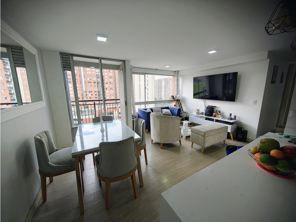 APARTAMENTO EN VENTA EN EL CONJUNTO CASTILLA LA NUEVA — foto 3