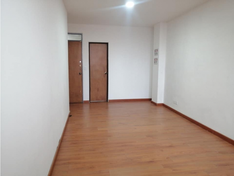 SE VENDE OFICINA CERCA A UNILAGO BOGOTA — foto 3