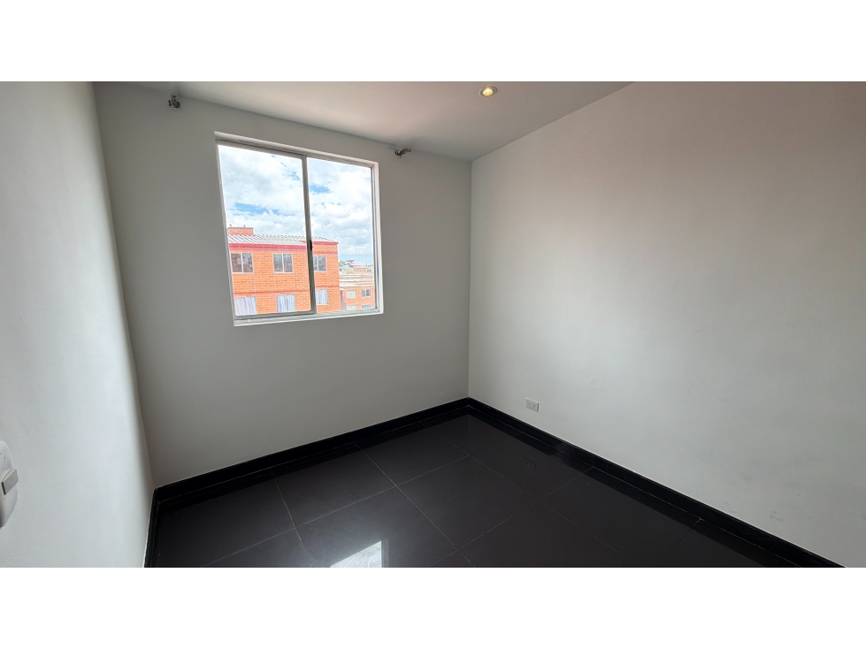 Apartamento en Arriendo Puerto Vallarta piso 5 en Mosquera! — foto 2