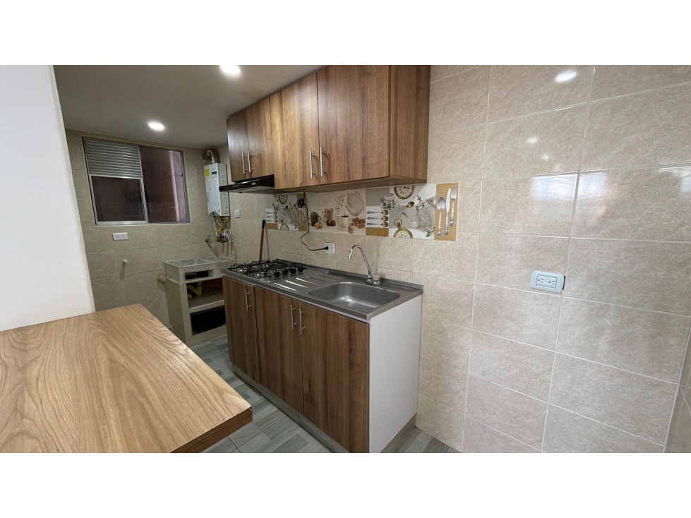 Apartamento en Venta - Murano Piso 5, La prosperidad, Madrid