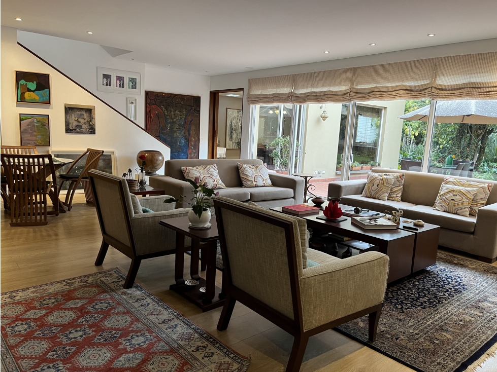 SANTA ANA ORIENTAL CASA EN VENTA/RENTA