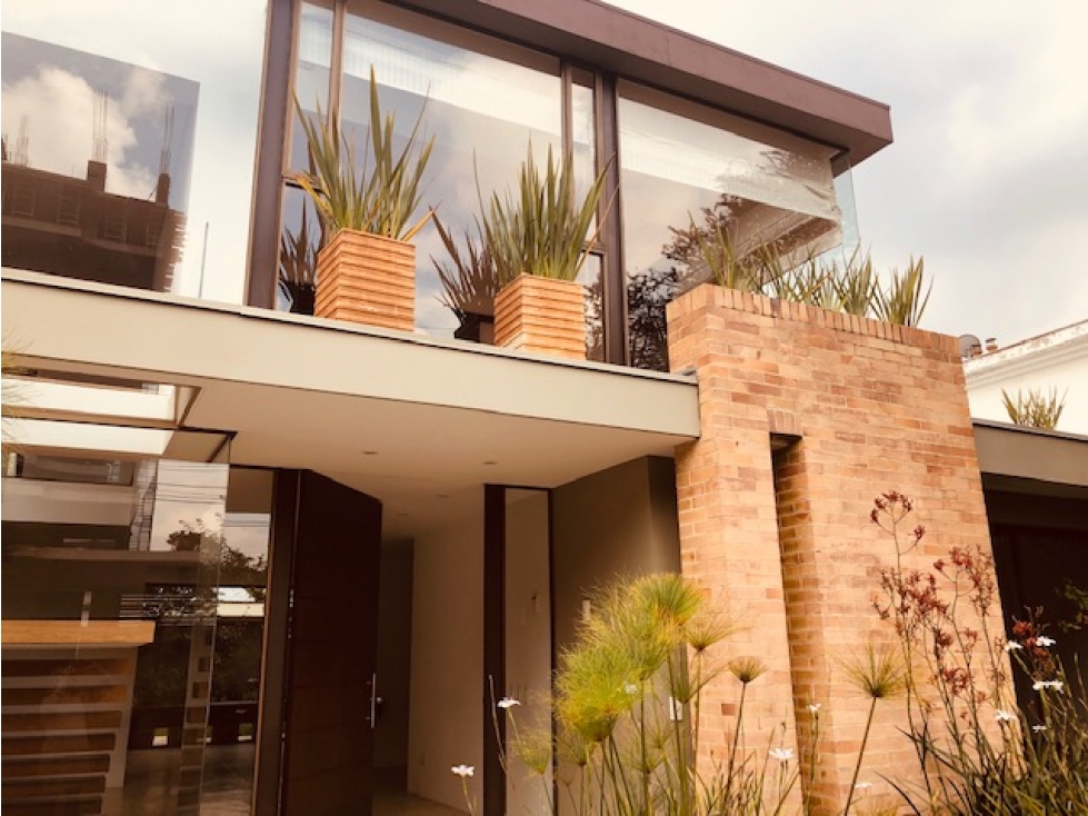 SANTA ANA ORIENTAL LINDA Y MODERNA CASA EN VENTA — foto 4