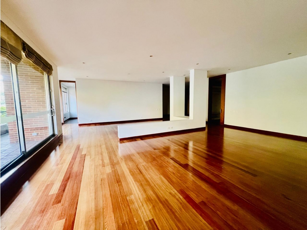 CHICO RESERVADO EXCLUSIVO APARTAMENTO — foto 3