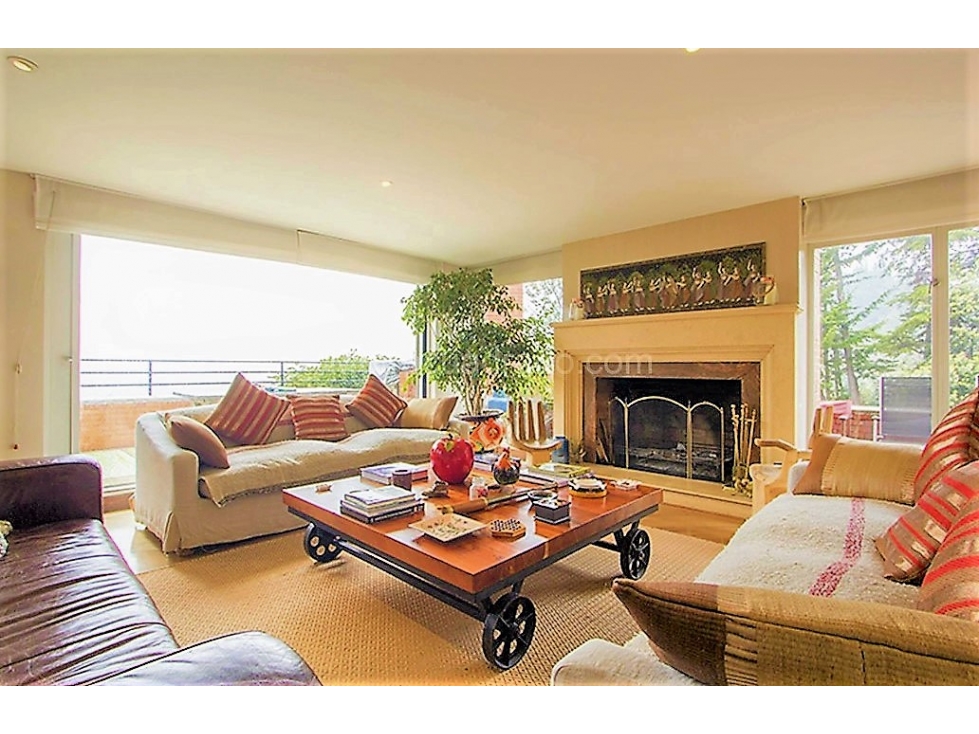 SANTA ANA ORIENTAL LINDO APARTAMENTO CON VISTA A LA CIUDAD