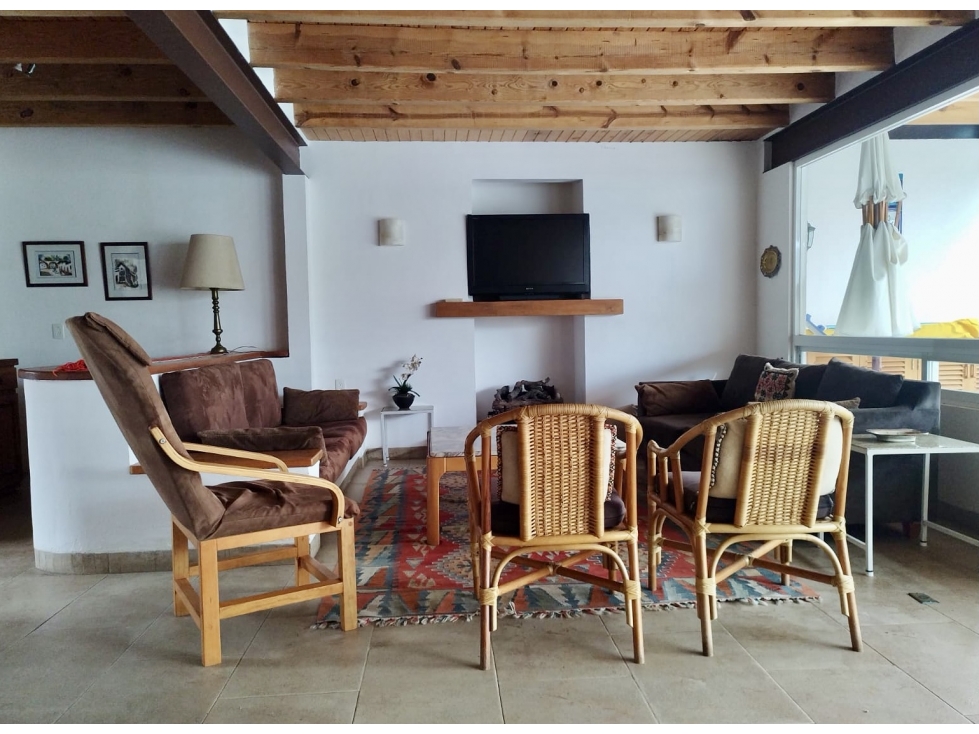CASA EN RENTA | AMUEBLADA | JACUZZI Y JARDIN | VISTA AL LAGO — foto 5