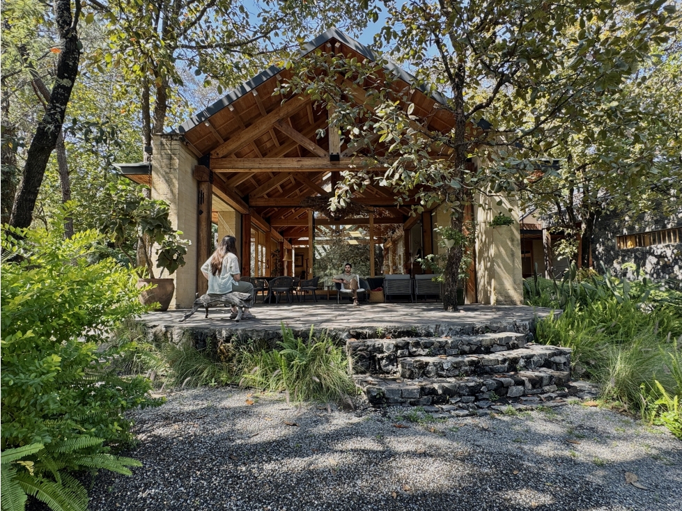 CASA EN VENTA | ALBERCA | JACUZZI | ARQUITECTURA NATURAL - 2