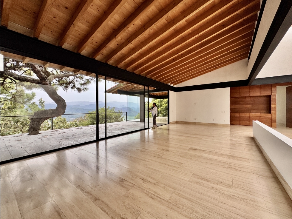 CASA EN RENTA I VISTA AL LAGO EN CONDOMINIO I VALLE DE BRAVO