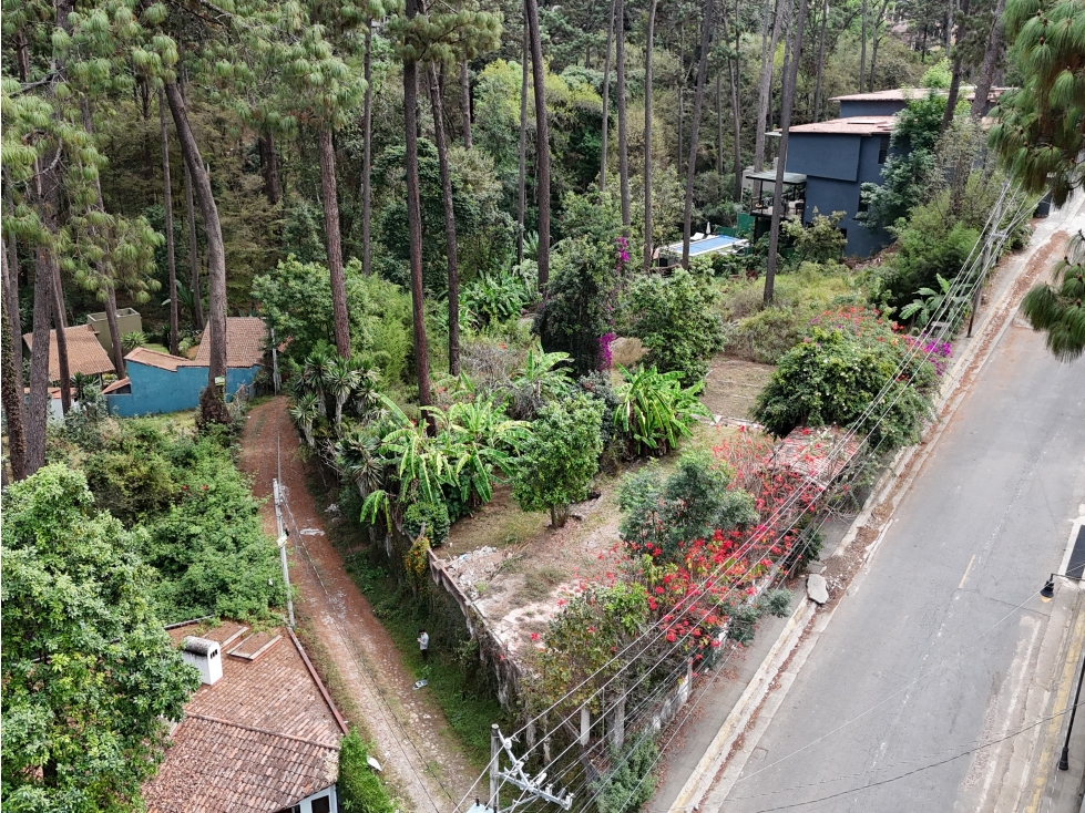 TERRENO EN VENTA | CERCA DEL CENTRO DE AVÁNDARO