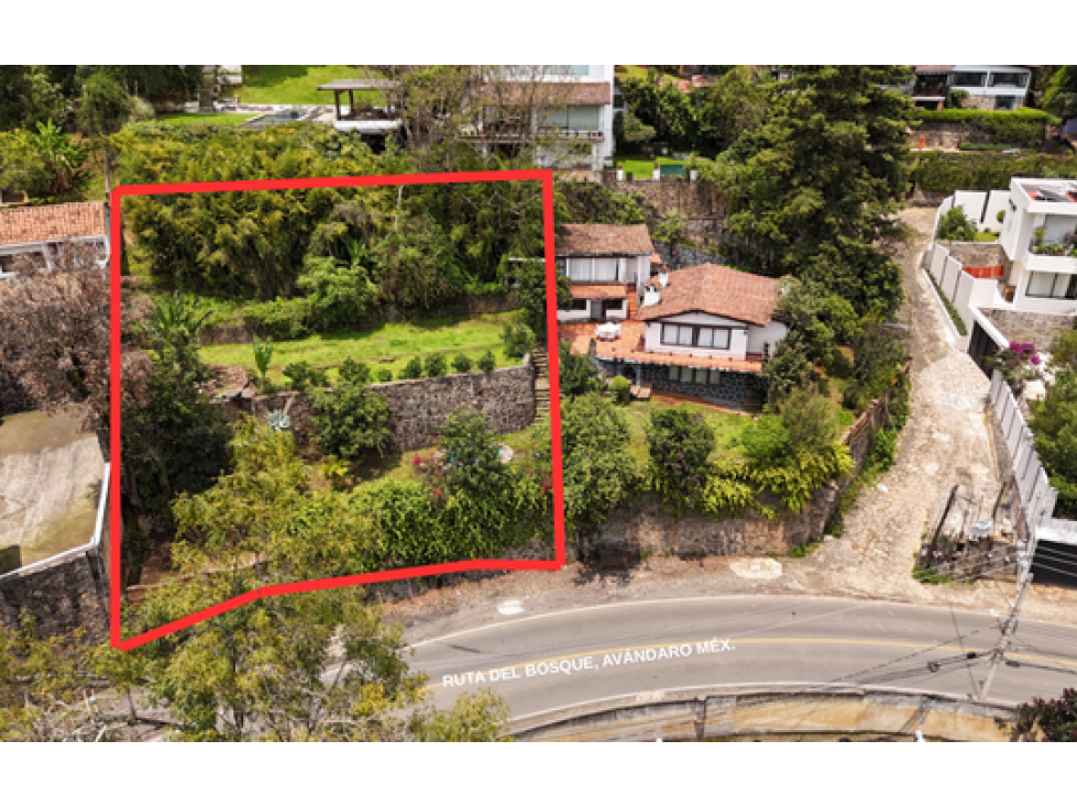 TERRENO EN VENTA | AVÁNDARO | VISTA AL LAGO | VALLE DE BRAVO — foto 2