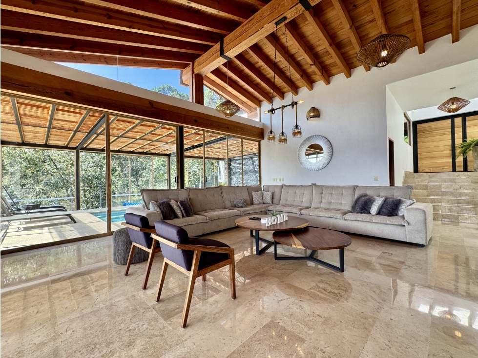 CASA EN VENTA EN CONDOMINIO | ALBERCA | JARDIN | CERRO GORDO — foto 3