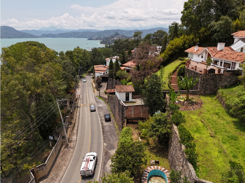 TERRENO EN VENTA | AVÁNDARO | VISTA AL LAGO | VALLE DE BRAVO — foto 3