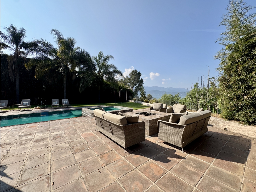 CASA CON VISTA Y ACCESO AL LAGO | JARDIN | ALBERCA | VALLE DE BRAVO — foto 5