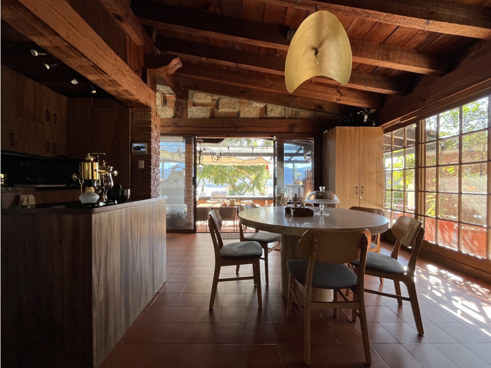 CASA EN RENTA I VISTA AL LAGO I JACUZZI I AMUEBLADA I VALLE DE BRAVO — foto 6