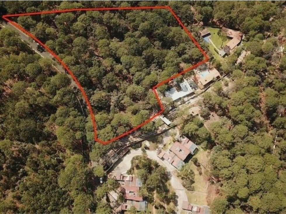TERRENO EN VENTA | 5,000 M2 | CIRCUITO AVANDARO