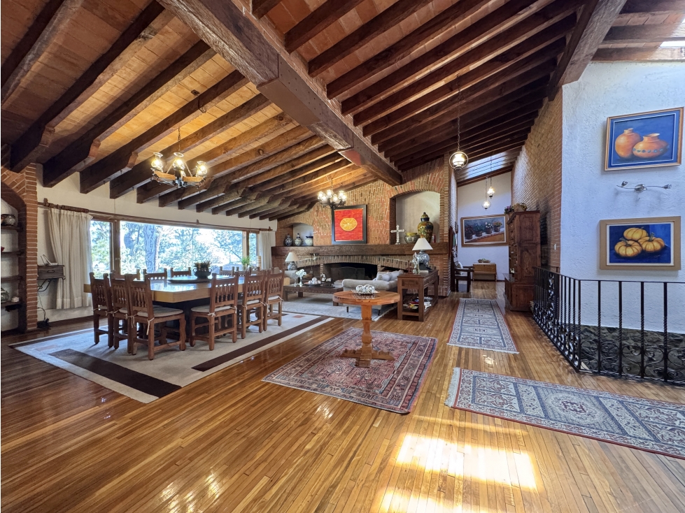 CASA EN VENTA | BOSQUE DE AVÁNDARO | JARDÍN 1800 M2 - 5