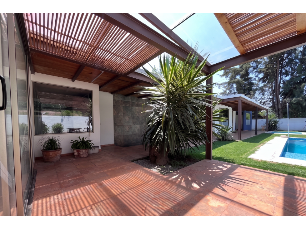 CASA EN RENTA I ACATITLAN I JACUZZI Y ALBERCA — foto 4