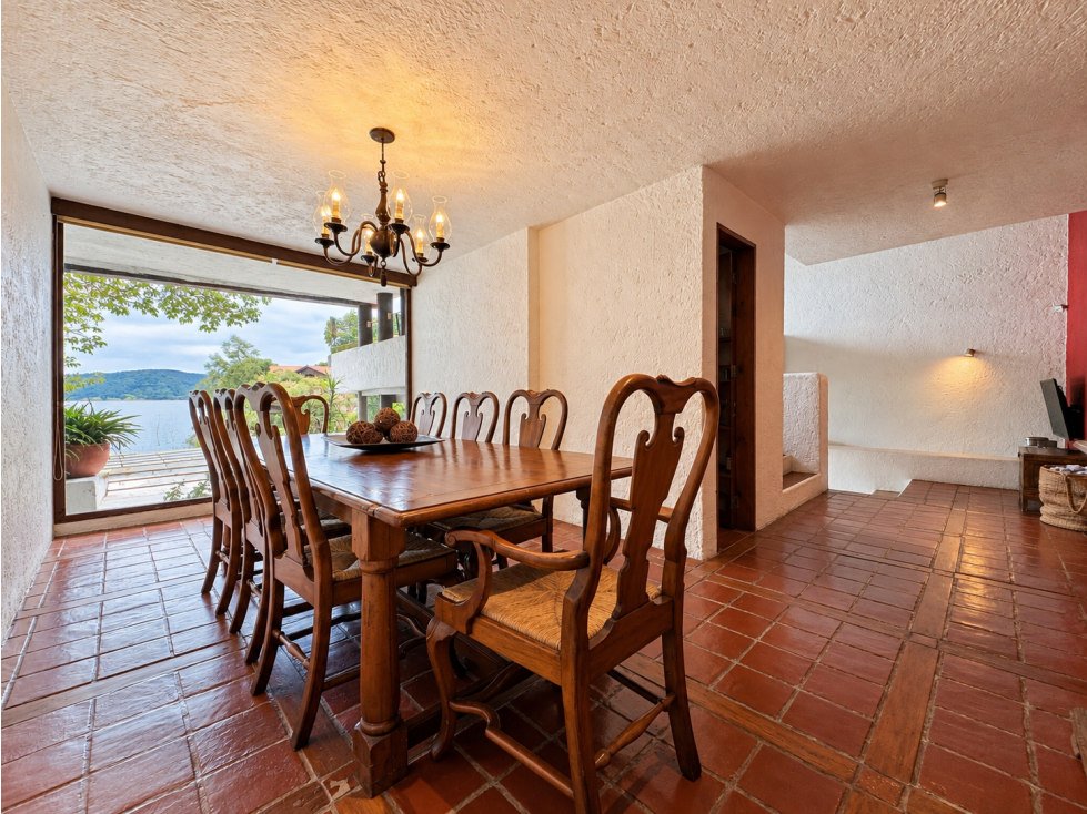 CASA EN RENTA | AMUEBLADA | VALLE DE BRAVO | CLUB Y ACCESO AL LAGO — foto 6