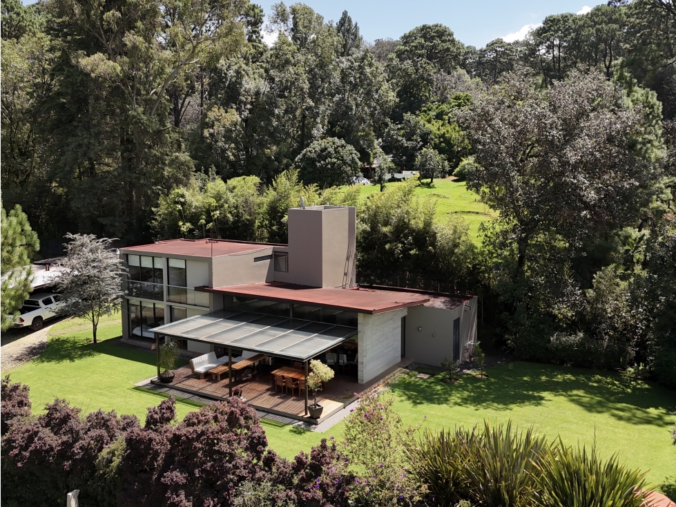 CASA EN RENTA EN CONDOMINIO | AVANDARO | JARDIN | JACUZZI