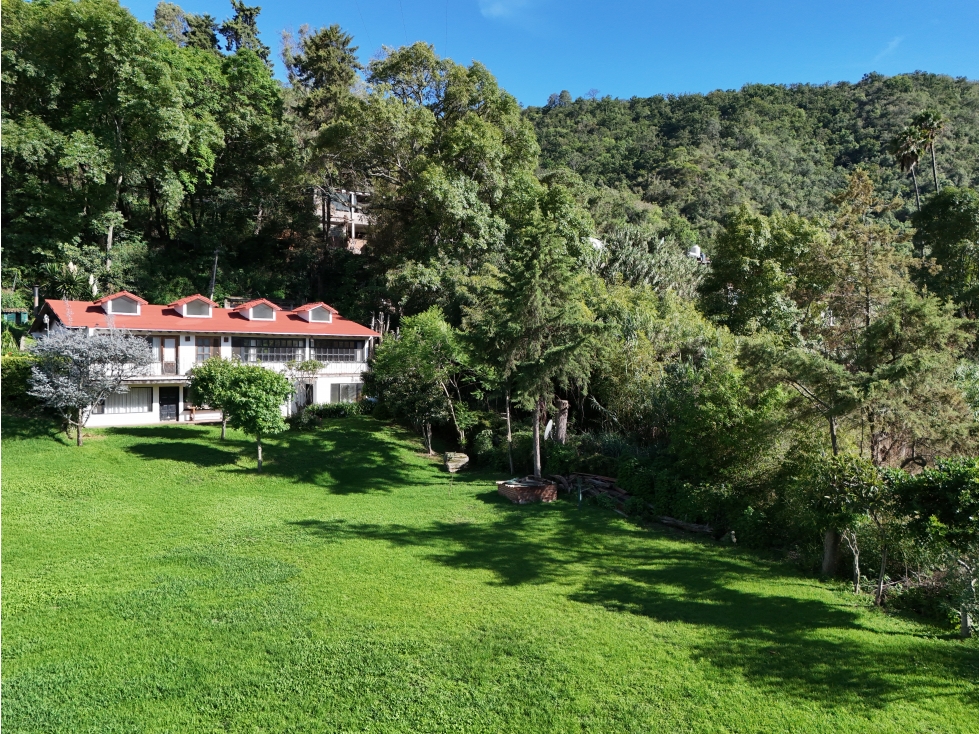 CASA EN VENTA | ACCESO AL LAGO | VALLE DE BRAVO — foto 2