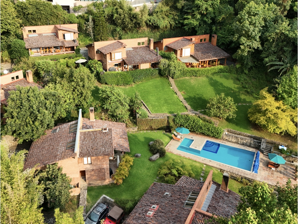 CASA EN VENTA | VALLE DE BRAVO | PUEBLO | AVANDARO — foto 3