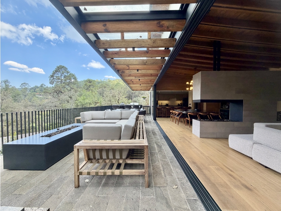 CASA AMUEBLADA EN VENTA | RANCHO AVANDARO | CON VISTAS AL BOSQUE
