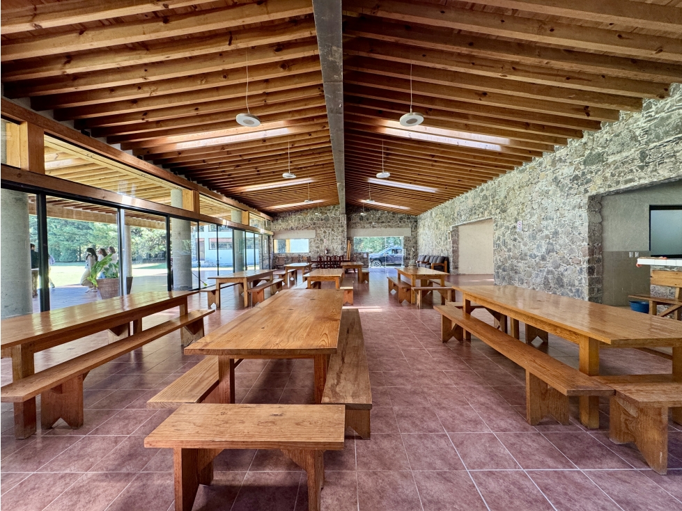 FINCA PARA EVENTOS EN VENTA | VALLE DE BRAVO | 3.8 ha - 4