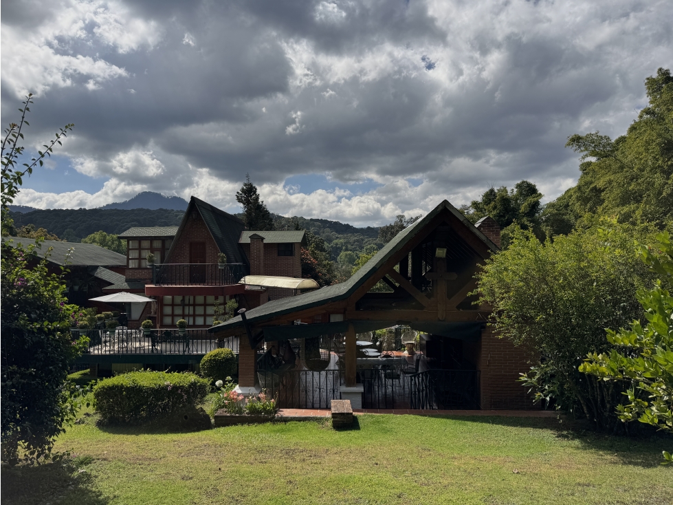 TERRENO EN VENTA | 1,166 M2 | AVANDARO | CLUB DE GOLF | CENTRICO — foto 6