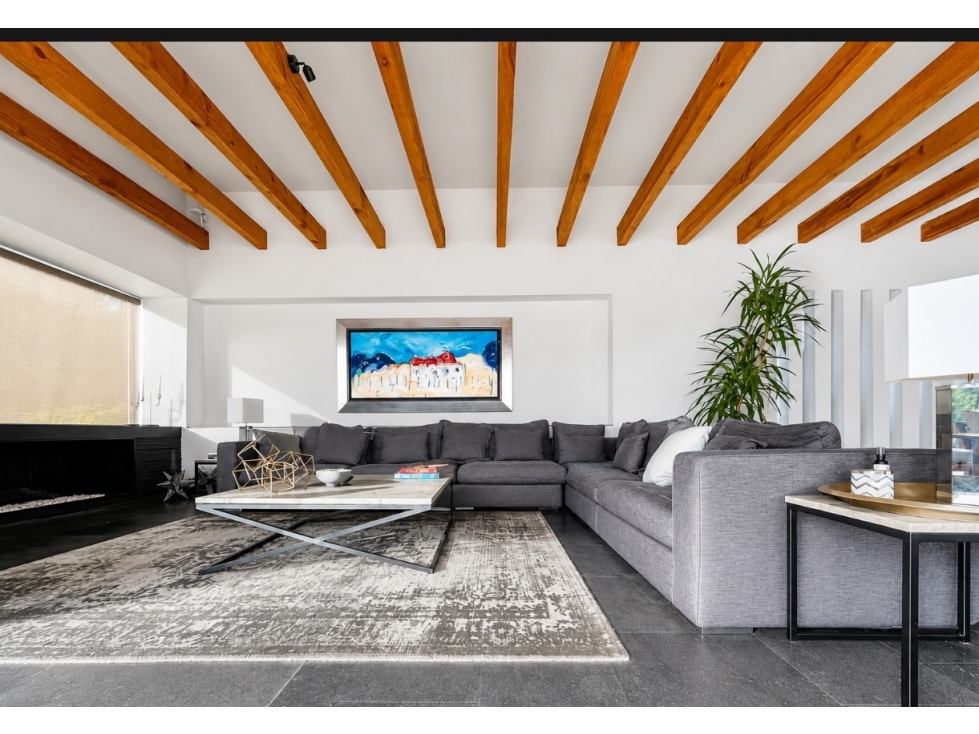 CASA EN RENTA I AVANDARO I JARDIN I ALBERCA — foto 6