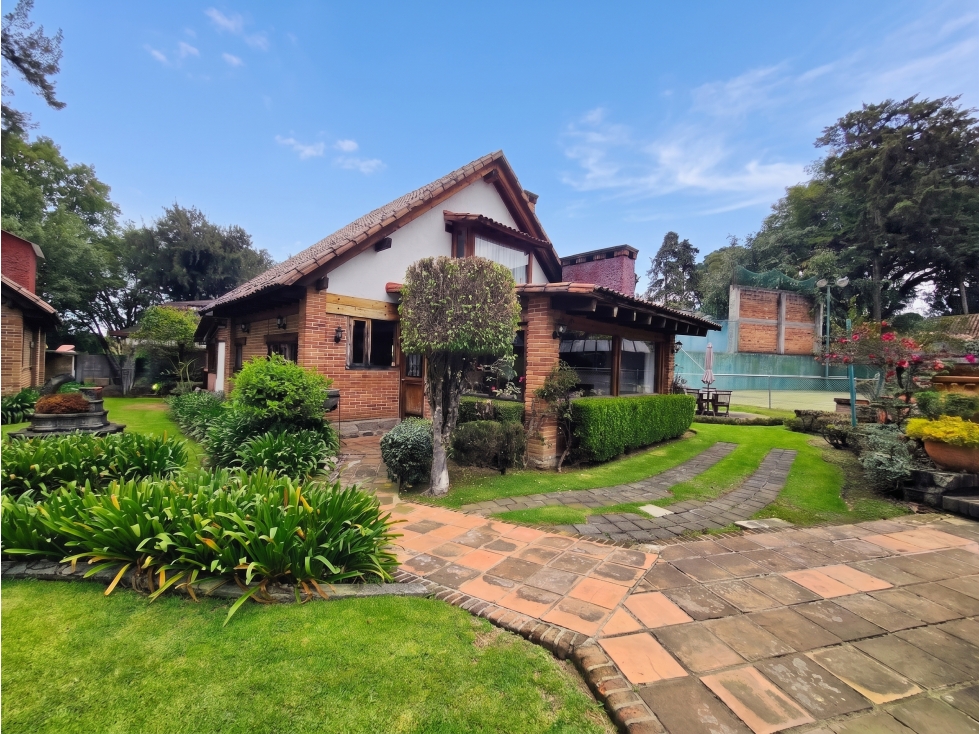 CASA EN RENTA I AVANDARO I CONDOMINIO CON ALBERCA - 2