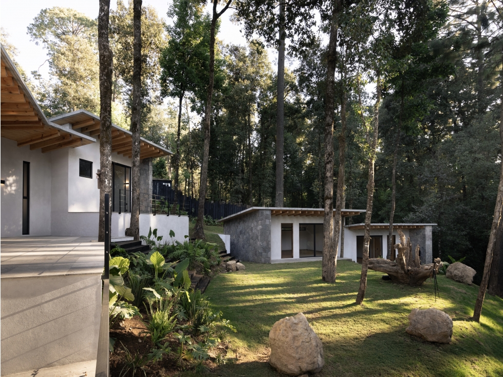 CASA EN VENTA | NUEVA | SAN SIMON | VALLE DE BRAVO — foto 2