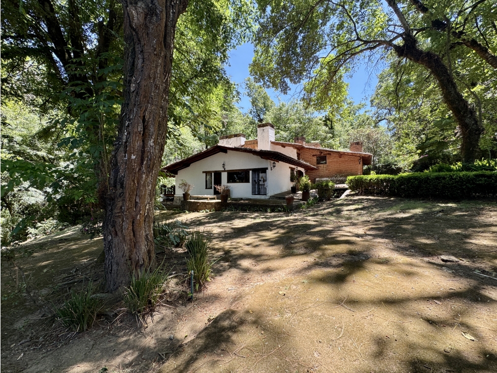 CASA EN VENTA | AVANDARO | 2,890 M2 DE TERRENO