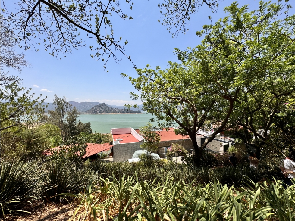 CASA EN VENTA I SAN GASPAR I VISTA AL LAGO Y LA PEÑA I VALLE DE BRAVO — foto 6
