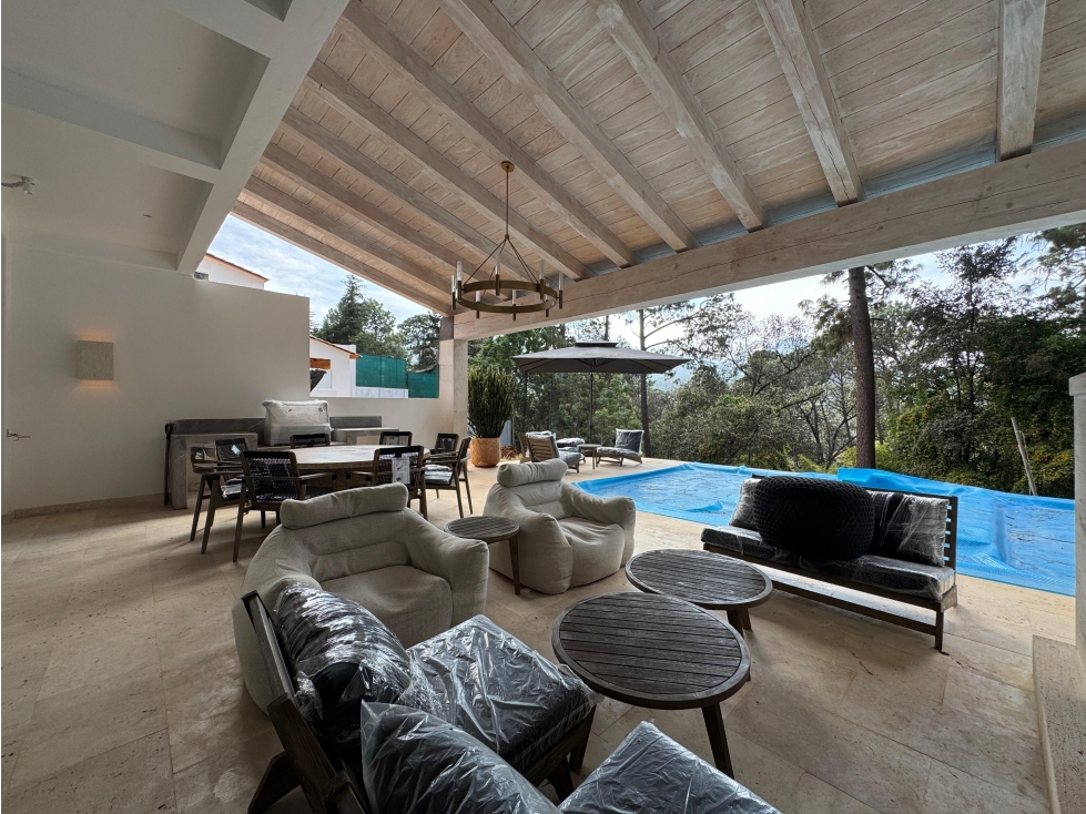FRACTIONAL (25%) VENTA CASA CON VISTA AL BOSQUE
