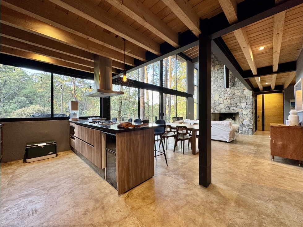 CASA EN RENTA | AMUEBLADA | CERRO GORDO | VALLE DE BRAVO