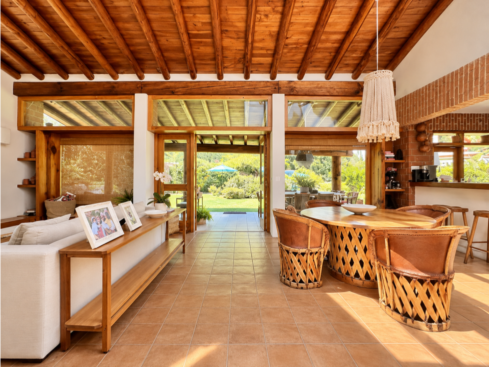 CASA EN VENTA | VALLE DE BRAVO - AVANDARO — foto 3