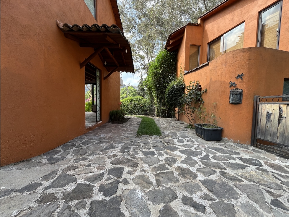 CASA EN VENTA I VALLE DE BRAVO I VISTA A LA PEÑA