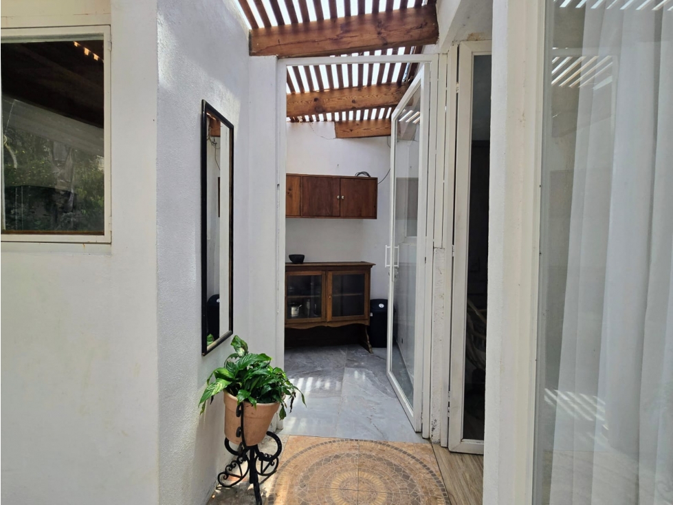 DEPARTAMENTO EN RENTA I AVANDARO I AMUEBLADO I JARDIN - 3