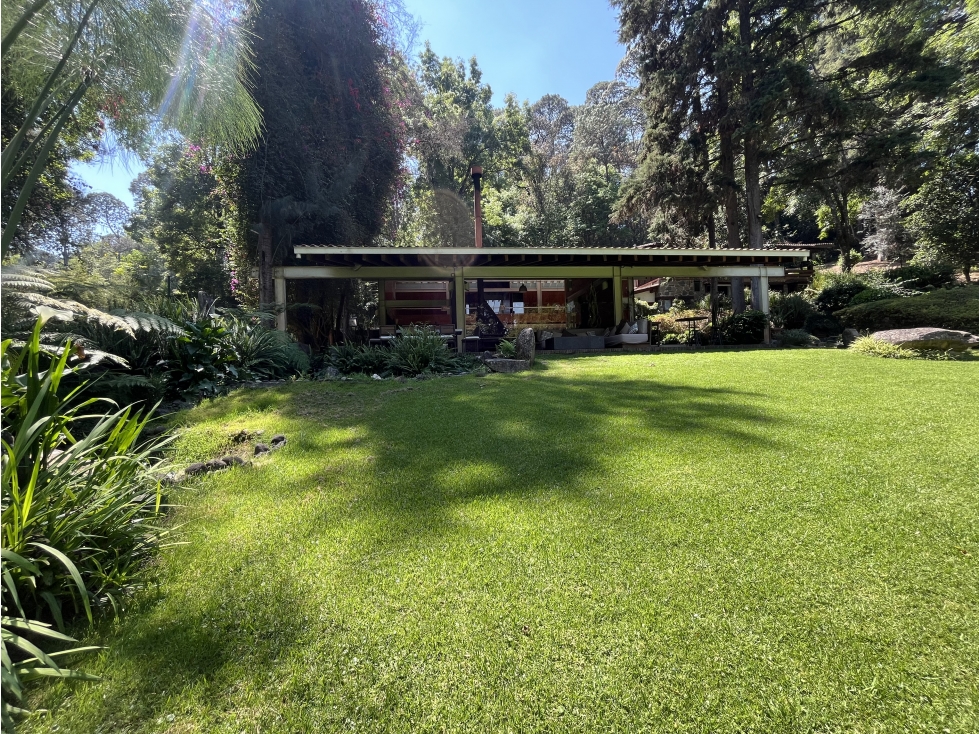 CASA EN VENTA | AVANDARO |GRAN TERRENO