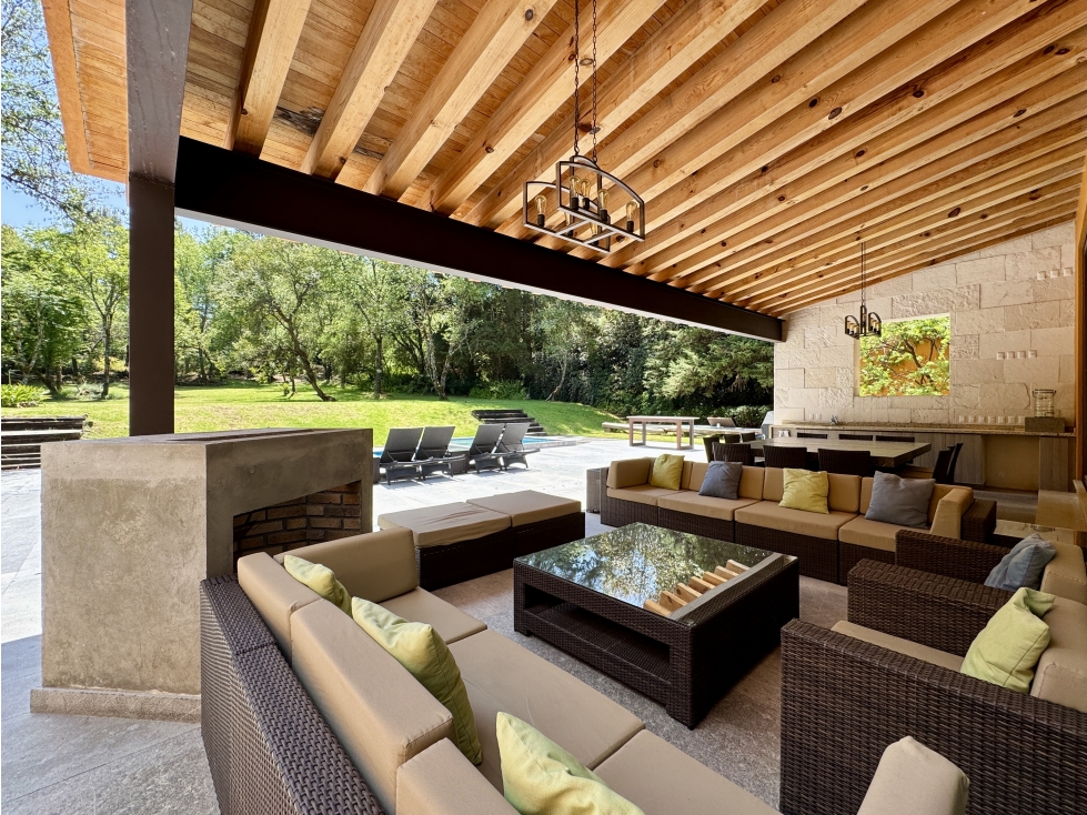 CASA EN VENTA | VALLE SANTANA | CASA CLUB | ALBERCA | JARDIN — foto 5