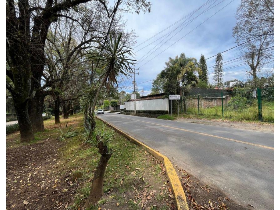 TERRENO EN VENTA | AVANDARO | USO COMERCIAL | VALLE DE BRAVO — foto 3