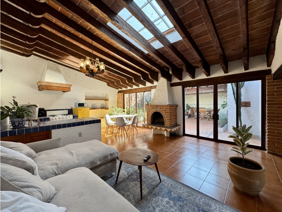 CASA EN VENTA | VALLE DE BRAVO | PUEBLO | VISTA AL LAGO — foto 2