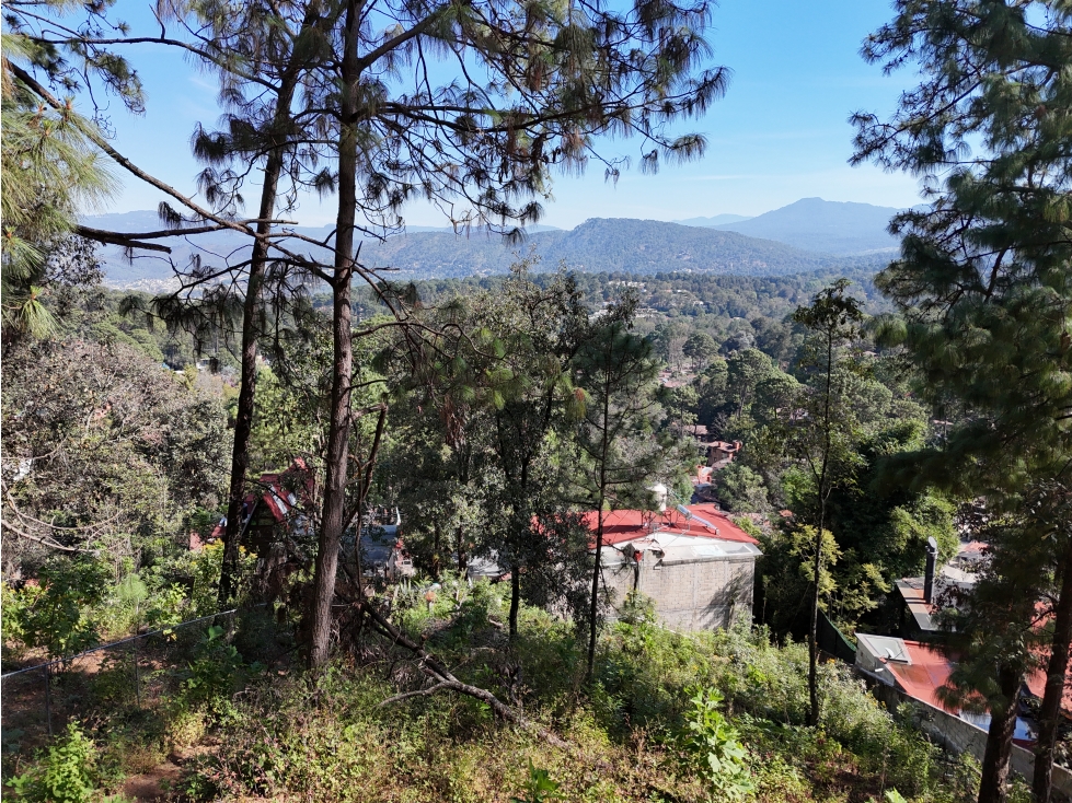 TERRENO EN AVÁNDARO, VALLE DE BRAVO | 1,133 M2 | VISTA A LAS MONTAÑAS — foto 6