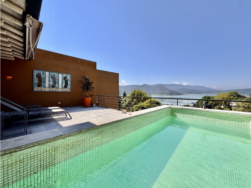 CASA EN VENTA I CONDOMINIO I VISTA AL LAGO I ALBERCA I VALLE DE BRAVO — foto 3