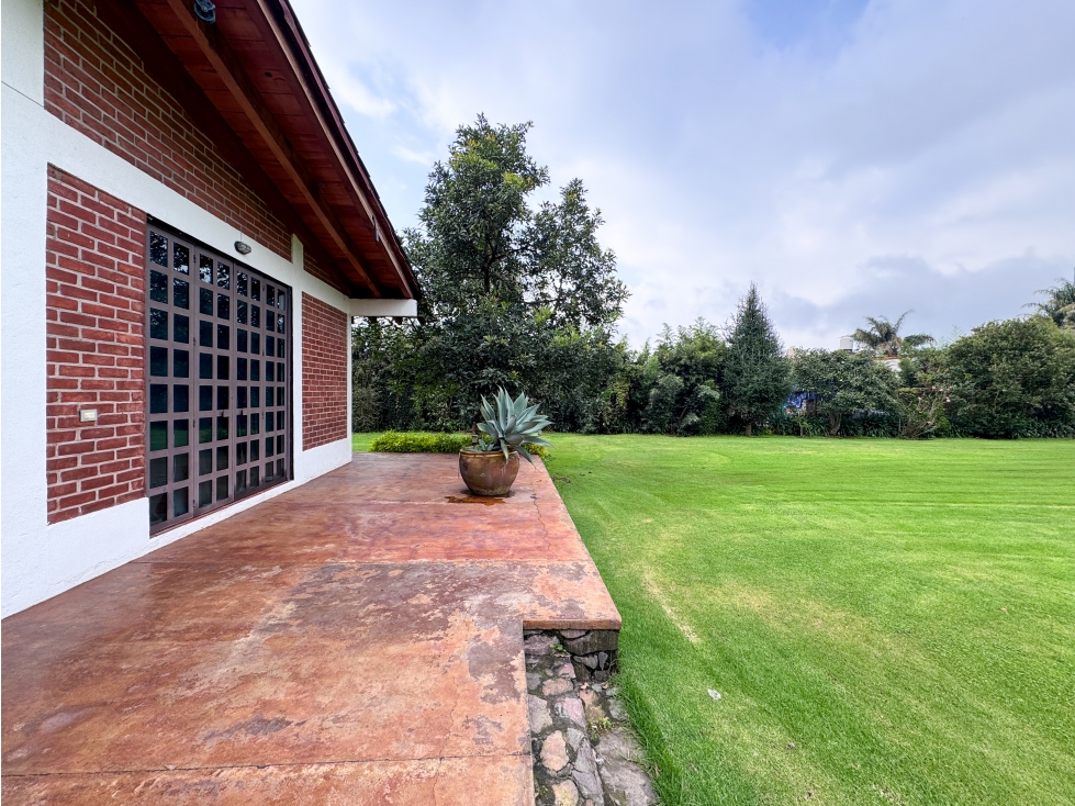 CASA EN RENTA CERRO GORDO | VALLE DE BRAVO | AVÁNDARO | JARDIN PLANO — foto 5
