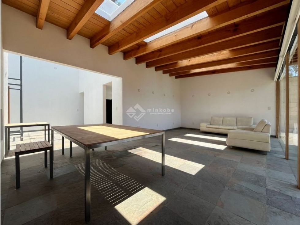 CASA EN RENTA I AMPLIO JARDÍN I AVÁNDARO I VALLE DE BRAVO - 2